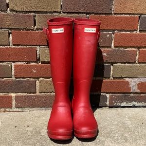 Red hunter rain boots